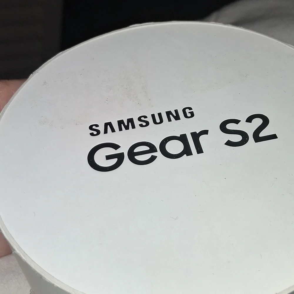 Samsung Gear 2 Watch All Details In Pic Comes With What Is Pictured.